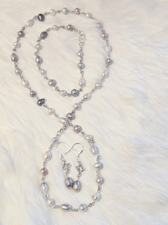 Another view of the Soft Violet Pearl Necklace