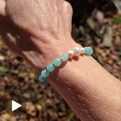 Another view of the Sea Blue Crystal Bracelet with Freshwater Pearls & Sterling Silver Beads and Clasp